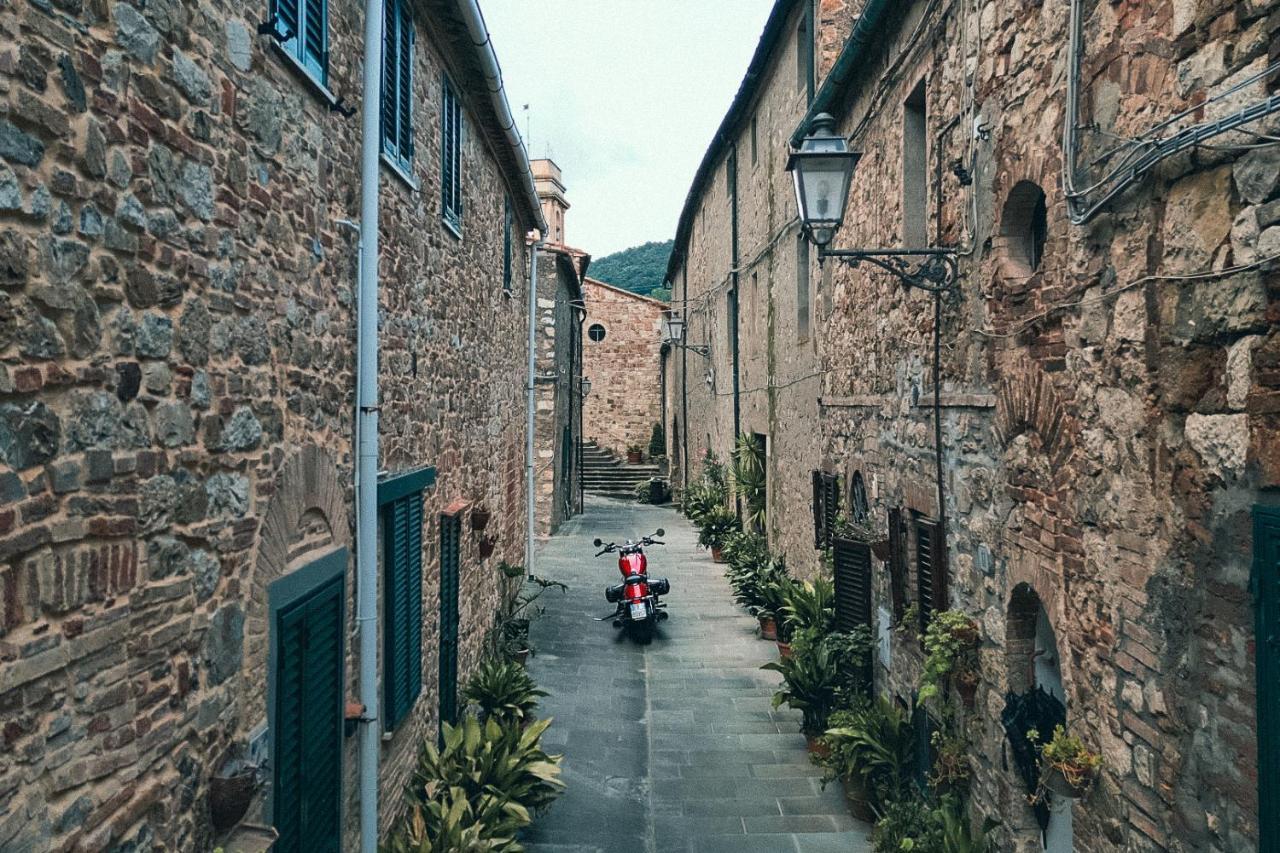 Buongiorno Maestra Di Monteverdi Marittimo, Borgo Di Canneto Canneto  Kültér fotó